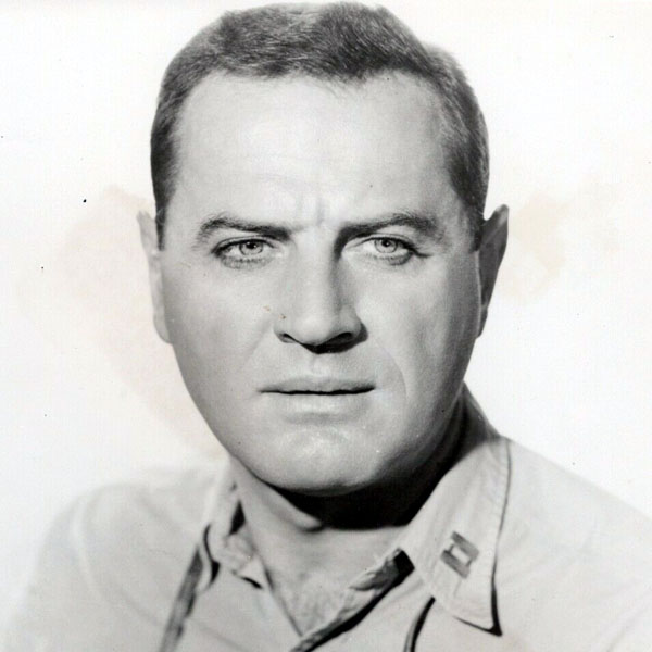 Brad Dexter