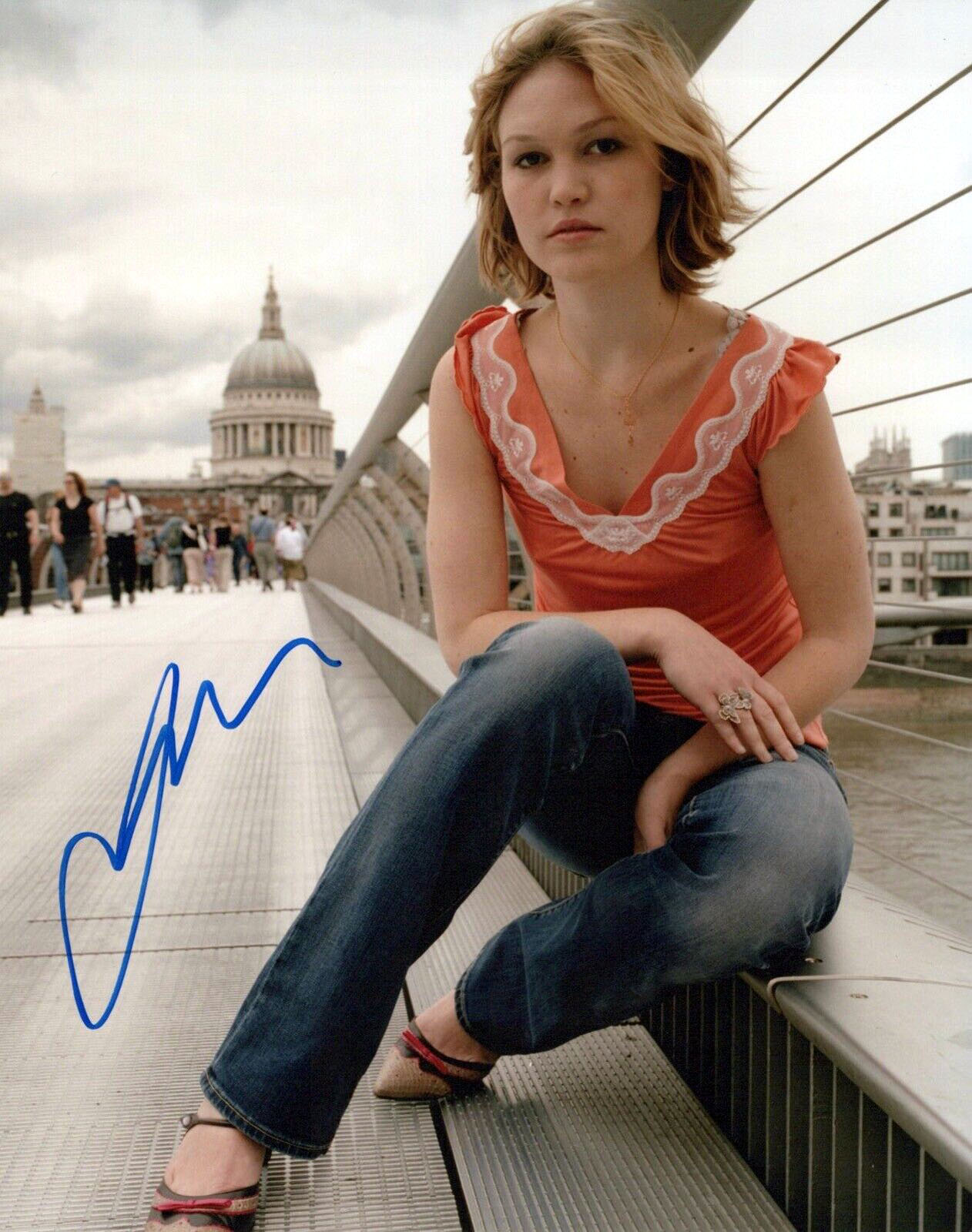Julia Stiles Julia Stiles