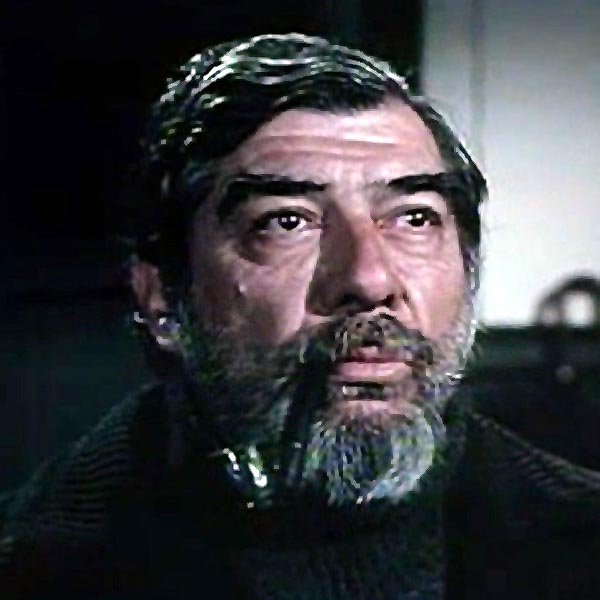Estanis González Estanis González