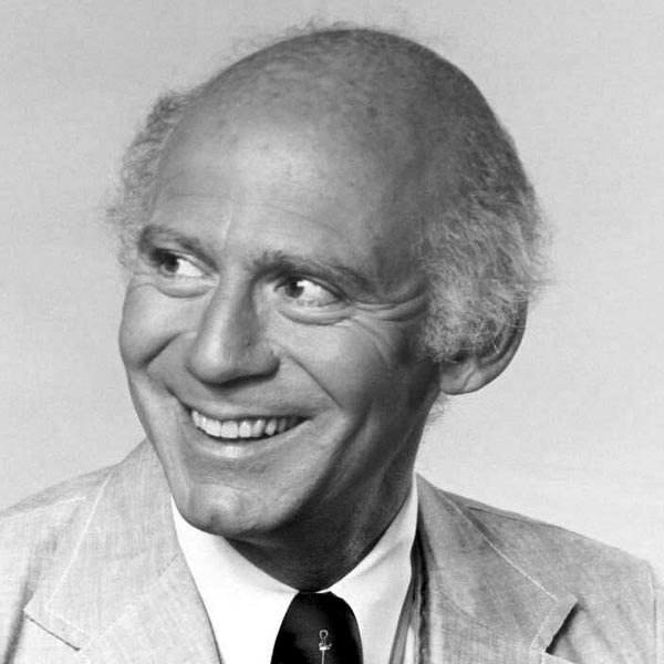 Alan Oppenheimer Alan Oppenheimer