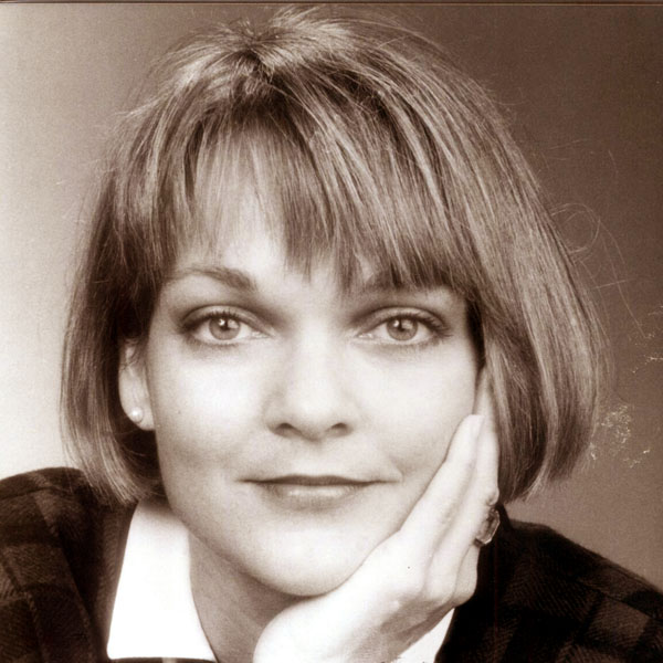 Pamela Reed Pamela Reed
