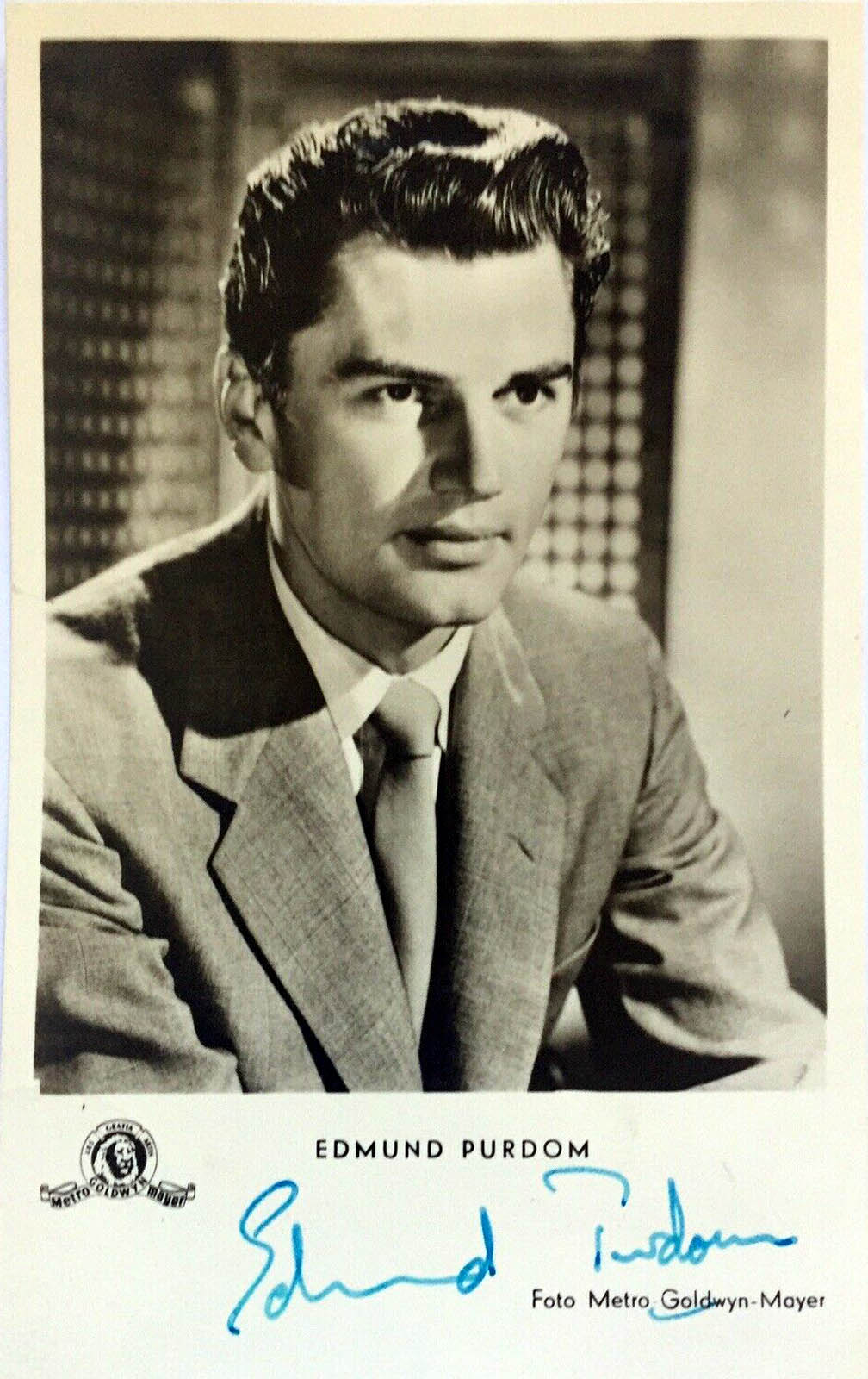 Edmund Purdom Edmund Purdom