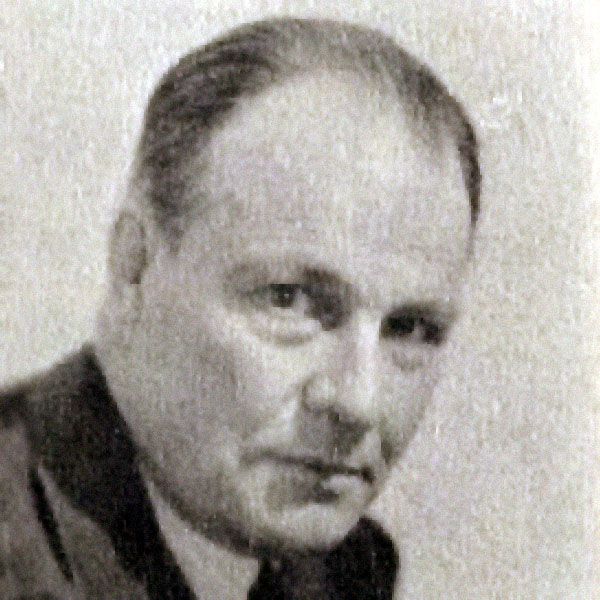 Edward Peil Sr. Edward Peil Sr.