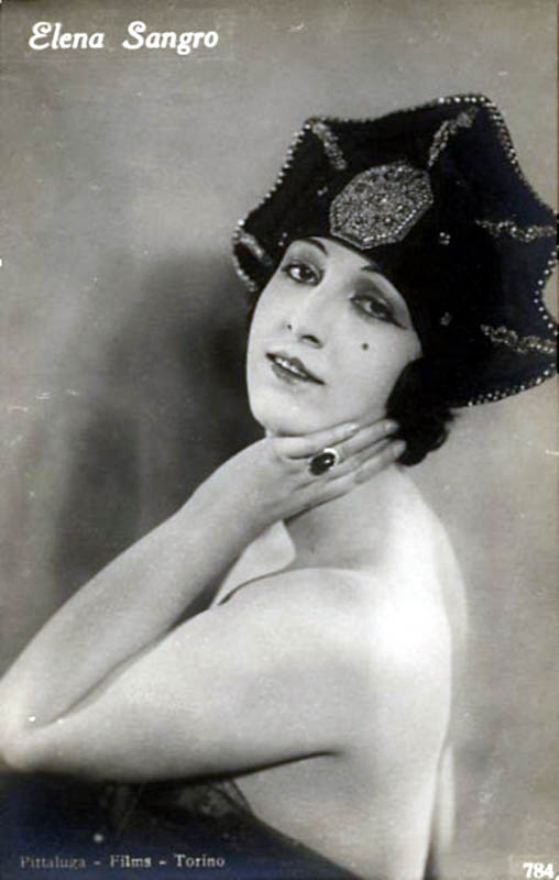 Elena Sangro Elena Sangro