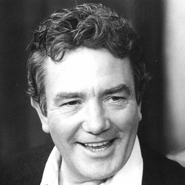 Albert Finney