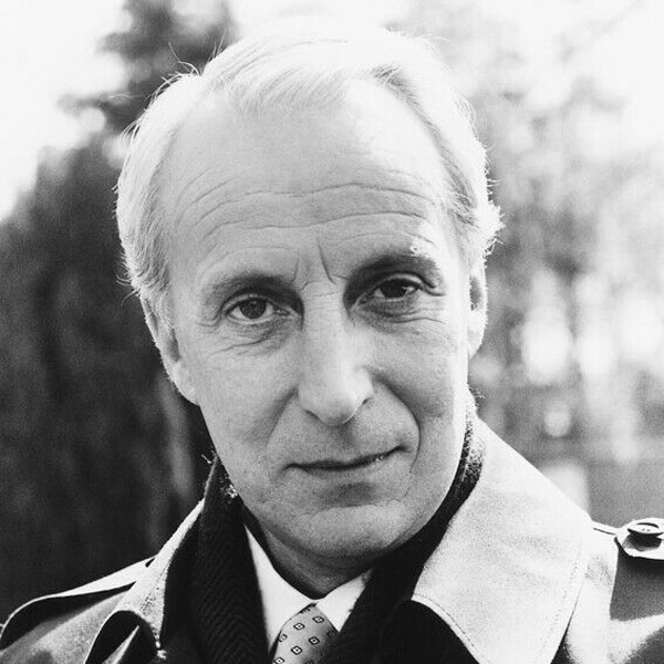 Ian Richardson Ian Richardson