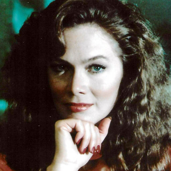 Kathleen Turner