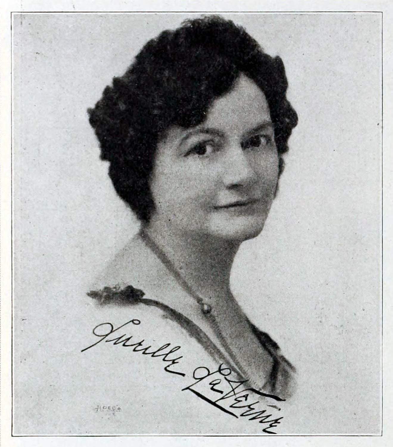 Lucille La Verne