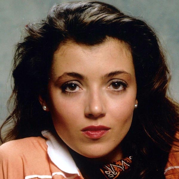 Mia Sara