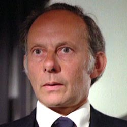 Oscar Quitak net worth salary