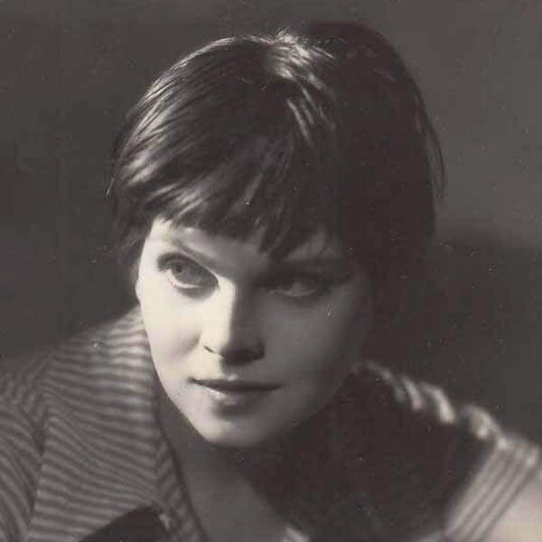 Mary Morris Mary Morris