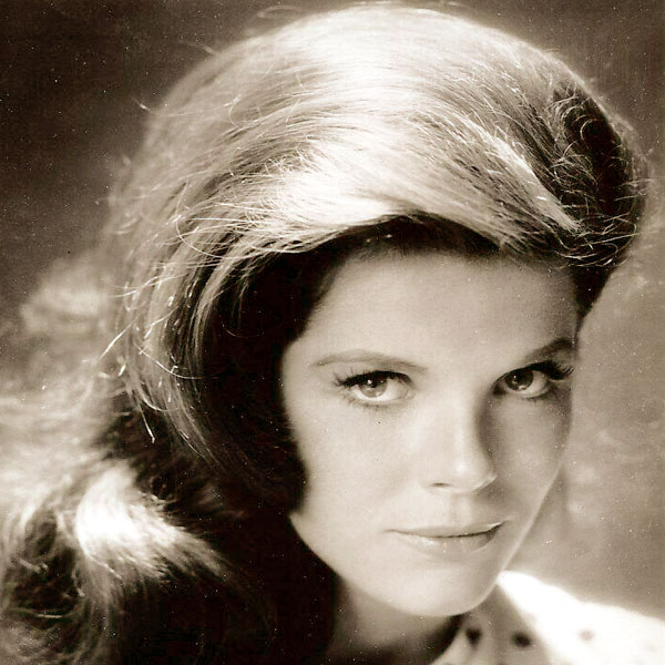 Samantha Eggar