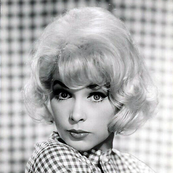 Stella Stevens