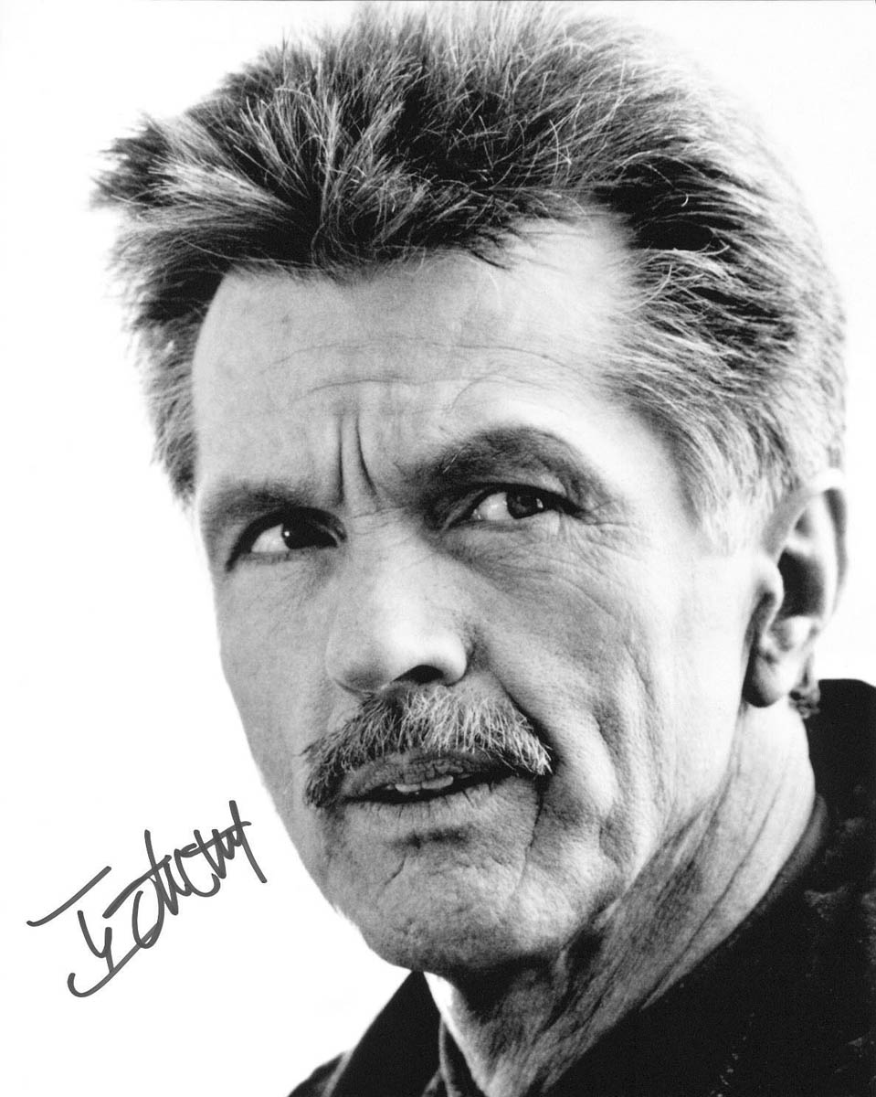 Tom Skerritt Tom Skerritt