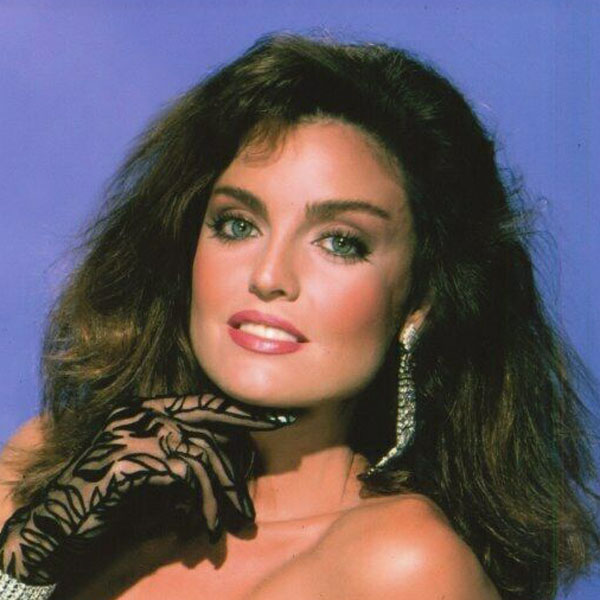 Tracy Scoggins Tracy Scoggins