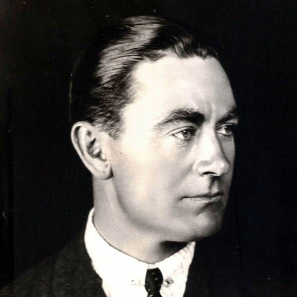 Owen Moore Owen Moore