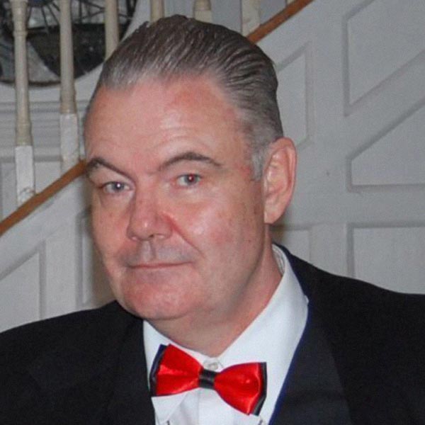 Glenn Shadix Glenn Shadix