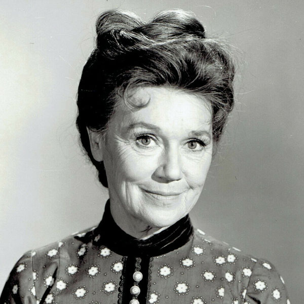 Jeanette Nolan Jeanette Nolan