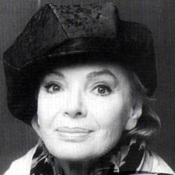 María Perschy María Perschy