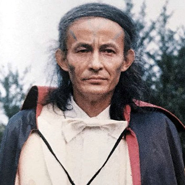 Eisei Amamoto Eisei Amamoto
