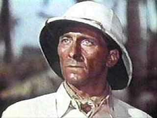 Cushing como John Banning en THE MUMMY