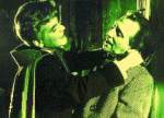 
Barón Meinster
no tiene ningún
miedo al "que dirán"
cuando se apresta a
morder a Van Helsing
en BRIDES OF
DRACULA (1960)