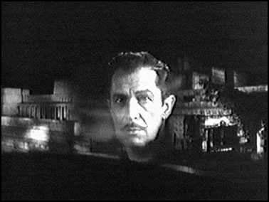 Encima de HOUSE ON HAUNTED HILL (1958)