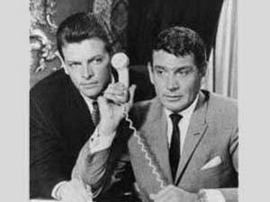 http://www.cinefania.com/tv/pics/1/122.jpg